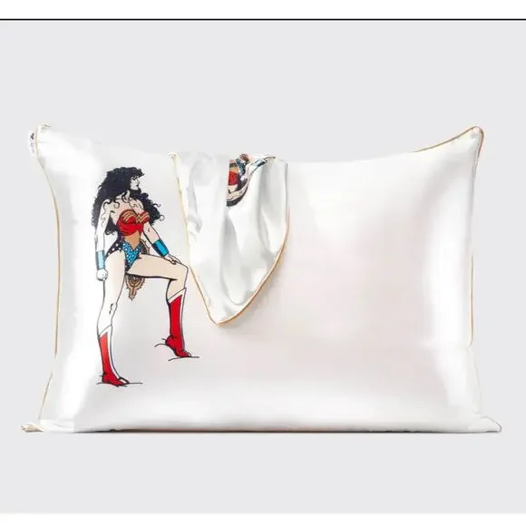 WONDER WOMAN Standed pillow case (1 pillow case only) - Picture 9 of 9